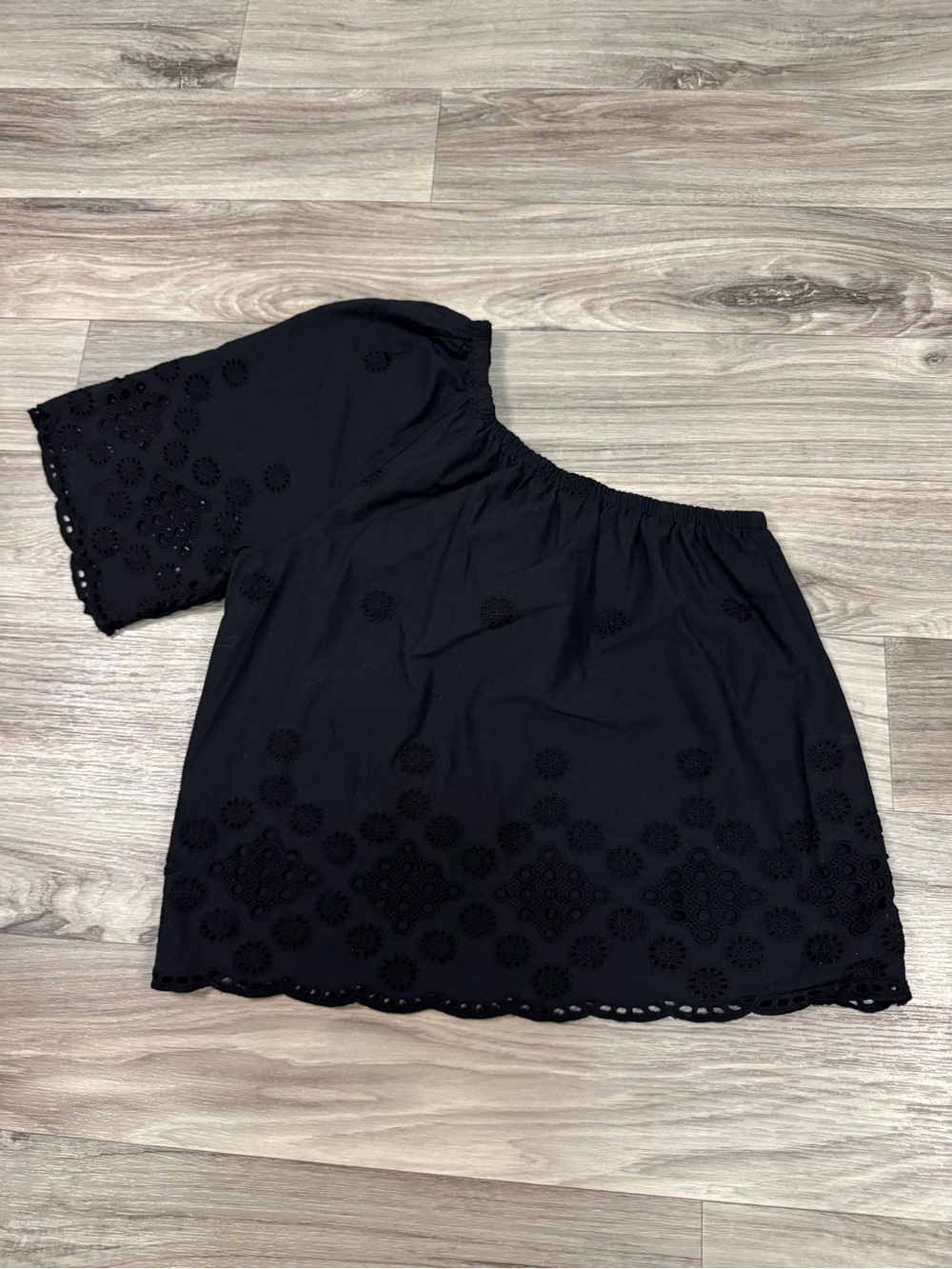 NWT Michael Stars Nash Eyelet One Shoulder Top in Black Size Extra Small